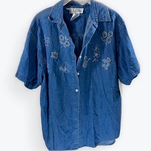 Vintage Studio Collection Blue Floral Embroidered Denim Shirt Size Medium Cotton